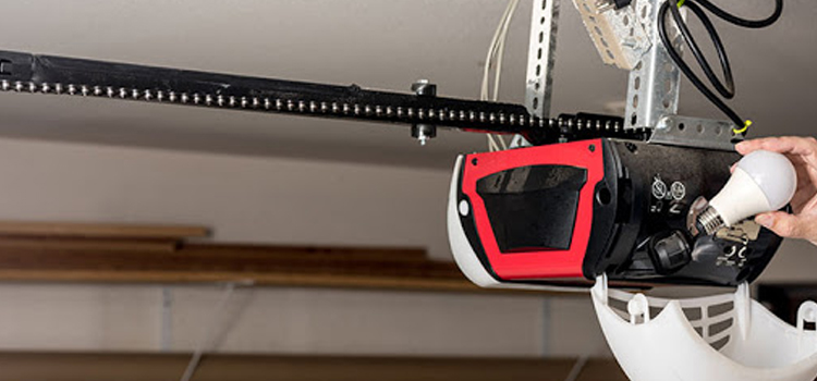 automatic garage door opener repair in Bayshore Gardens