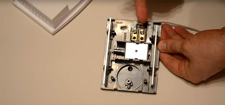 fix door bell in Bayshore Gardens